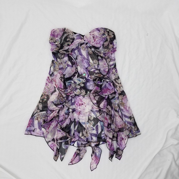 Diane von Furstenberg Tops - DVF Floral silk Sequin Strapless top festival boho